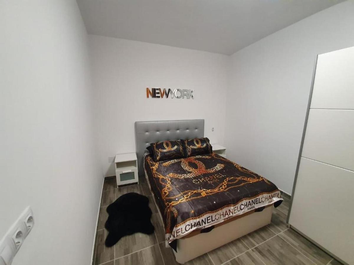 Apartamentos New York Vecindario  Eksteriør bilde
